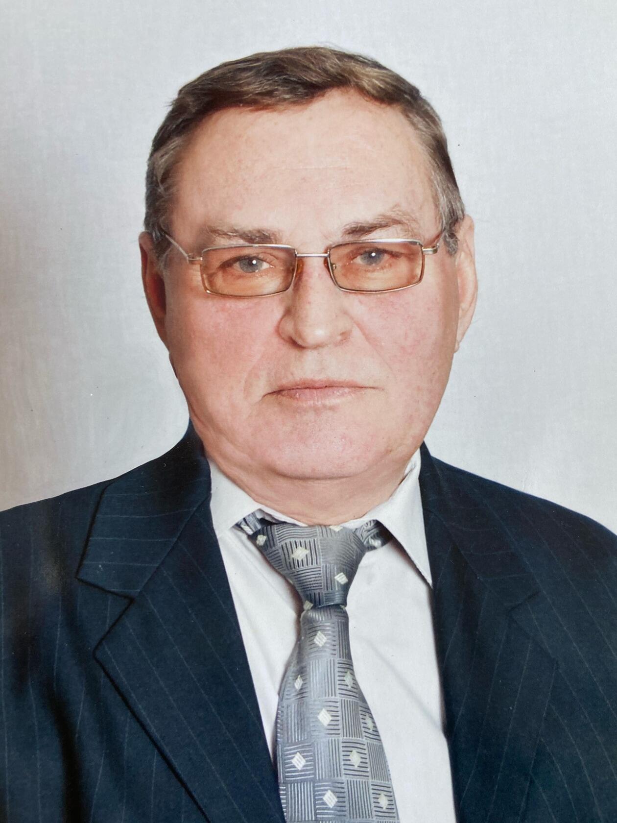 Мельников Алексей Владимирович.